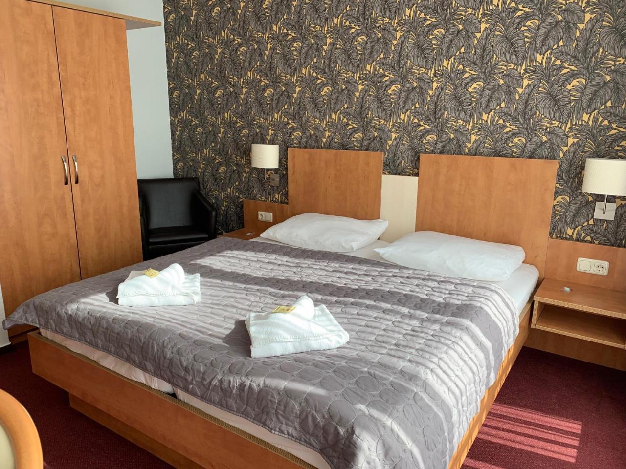 Hotel Ambassador-Ludwigsfelde Exteriér fotografie