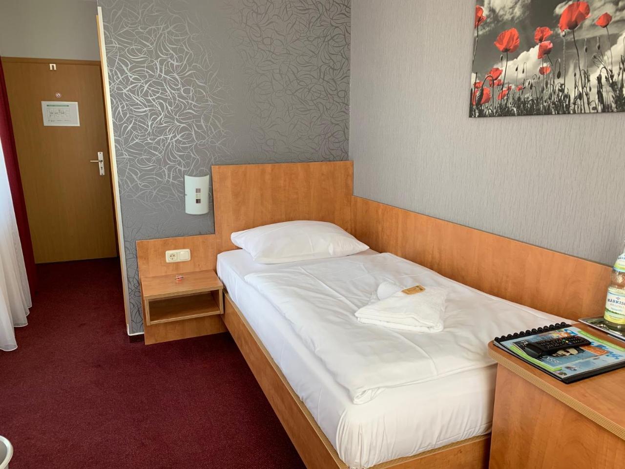 Hotel Ambassador-Ludwigsfelde Exteriér fotografie